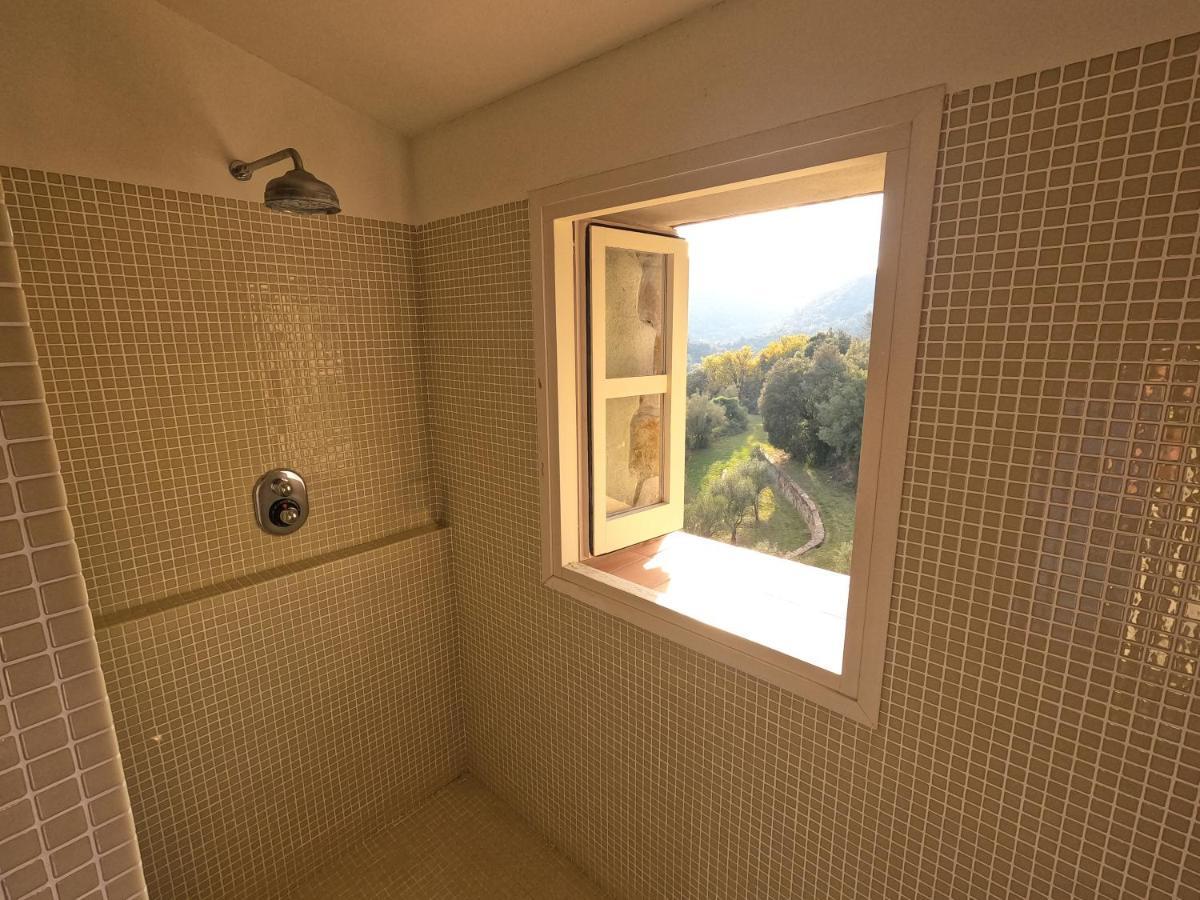 B&B Can Jan Sant Ferriol Bagian luar foto