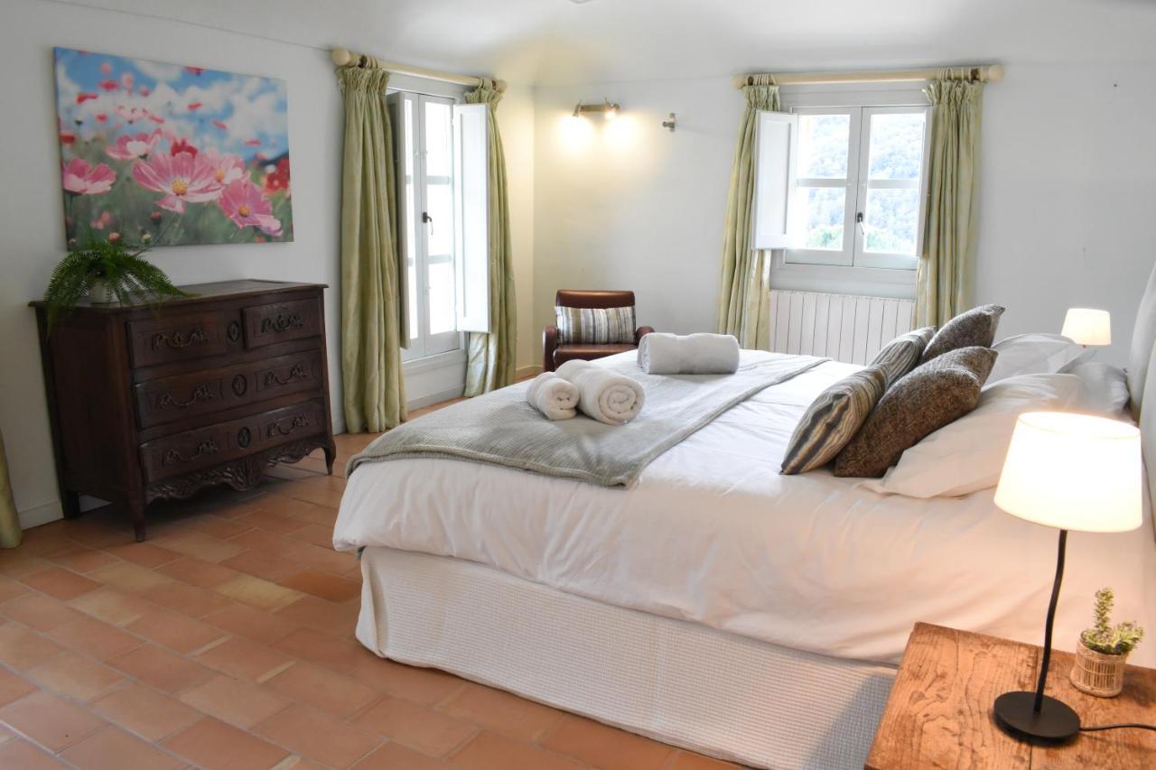 B&B Can Jan Sant Ferriol Bagian luar foto