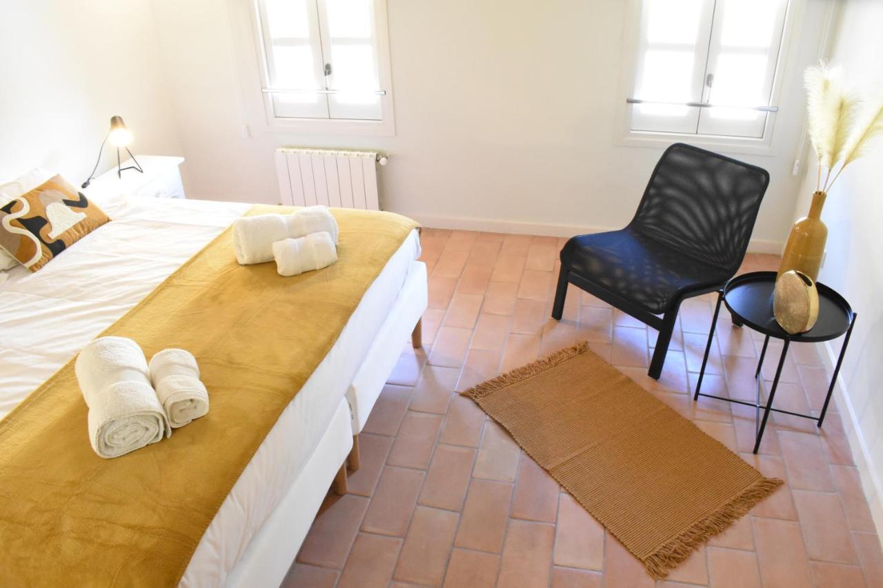 B&B Can Jan Sant Ferriol Bagian luar foto